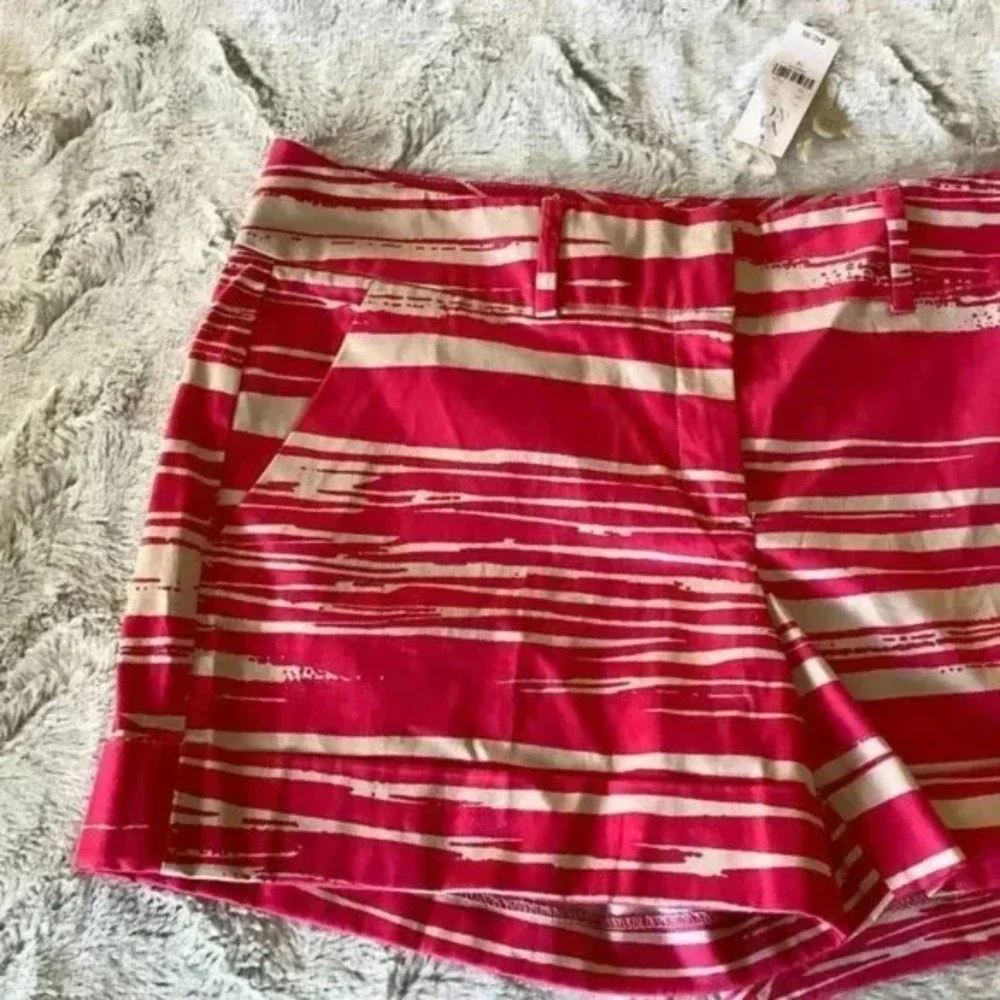 Nwt New York & Company pink shorts size 10 - Picture 4 of 9